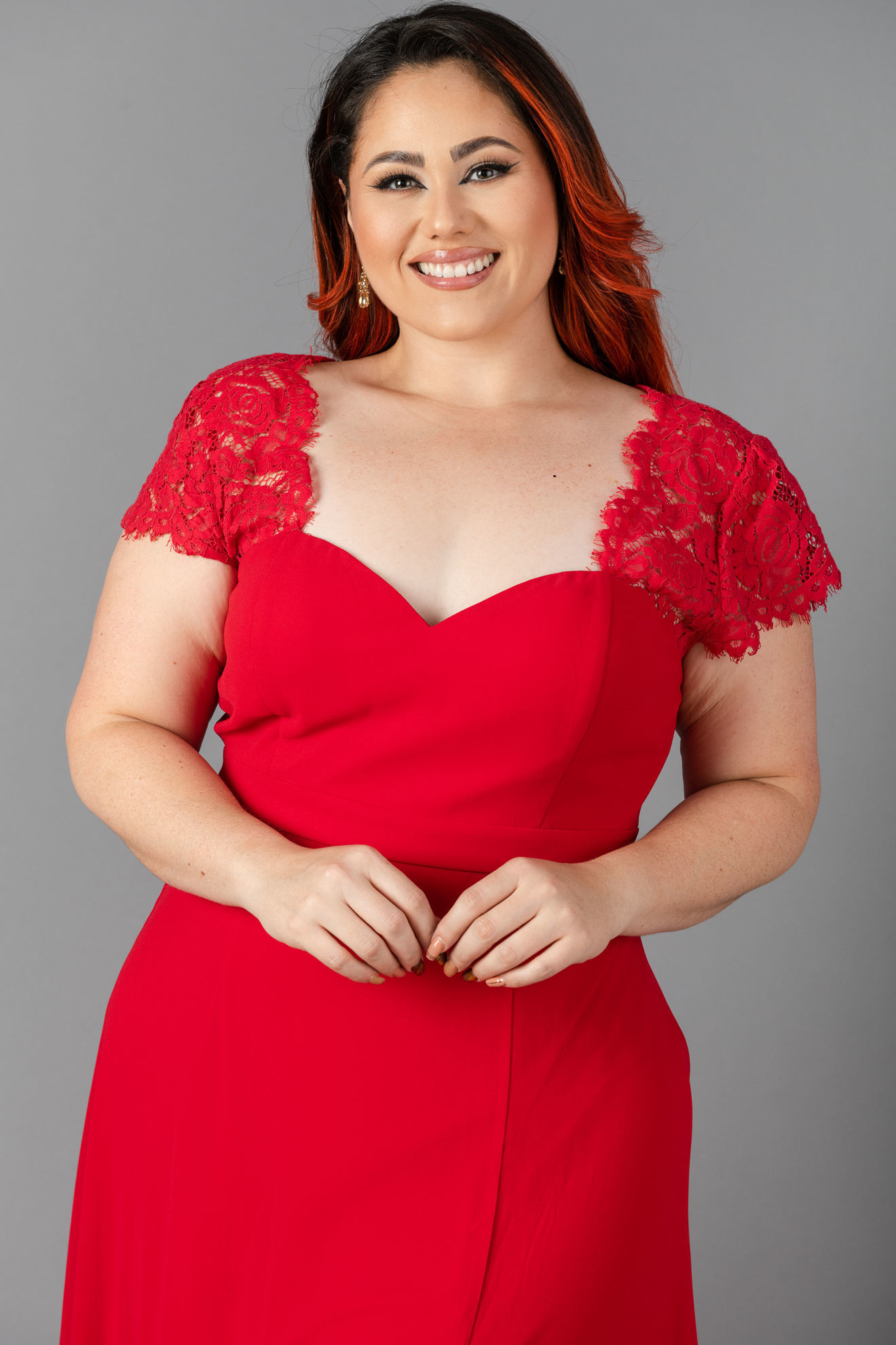 Imagen de Vestido Mangas Encaje Cuello Corazon PLus                                 (Exclusivo Pagina)