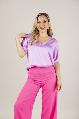 Imagen de Blusa En Satin  Cuello V Manga Corta     (Exclusivo Pagina)