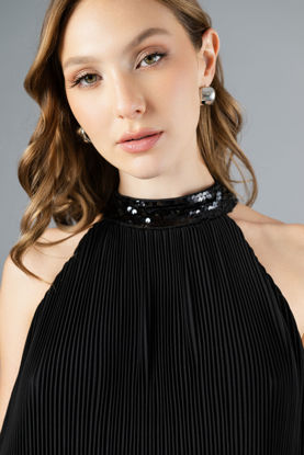 Imagen de Vestido Plisado Halter Detalle Cuello     (Exclusivo Pagina)