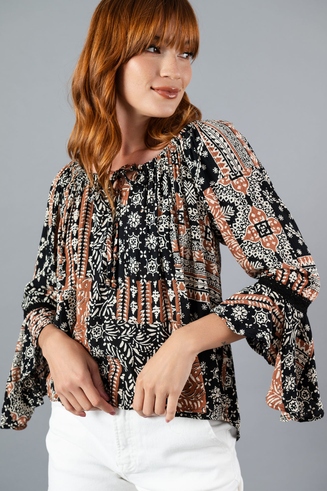 Imagen de Blusa En Rayon Estampada, Manga Campana    (Exclusiva Pagina)