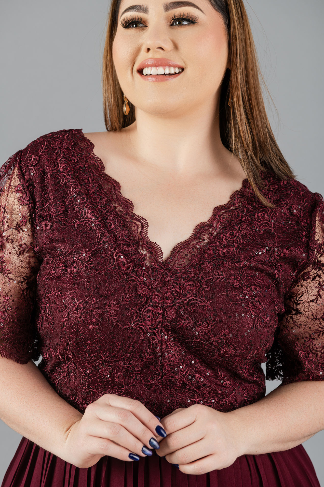 Imagen de Maxi Dress Blusa Encaje Falda Plisada, Manga Corta   (Exclusivo Pagina)