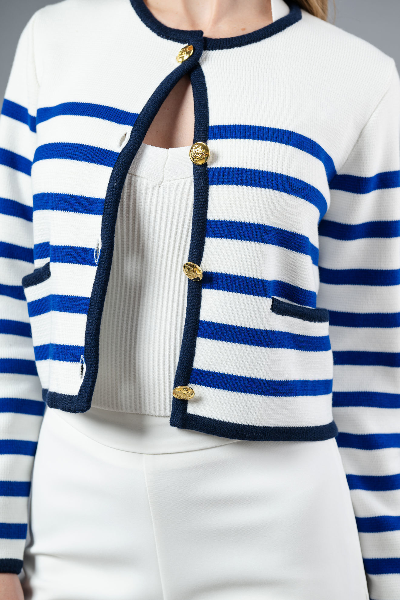 Imagen de Sweater En Rayas, Botones Frente