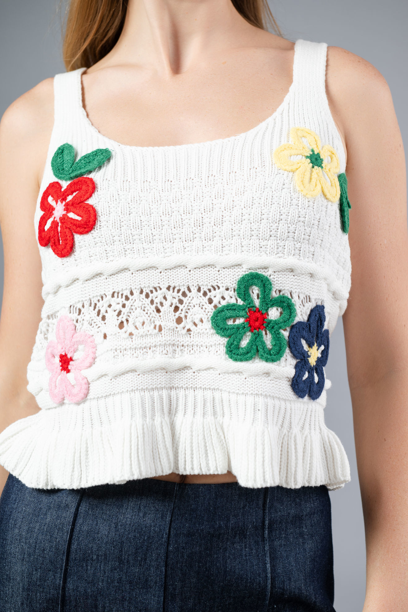 Imagen de Blusa Tejida Detalle Flores    ( Exclusiva Pagina)