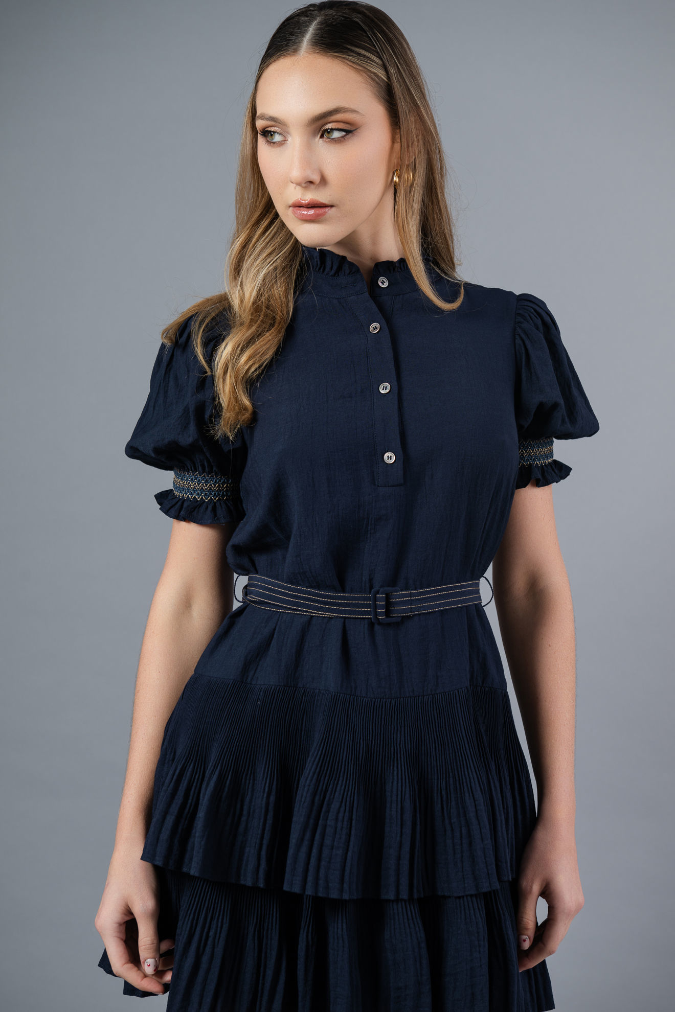 Imagen de Vestido Cuello Alto, Botones En Lino