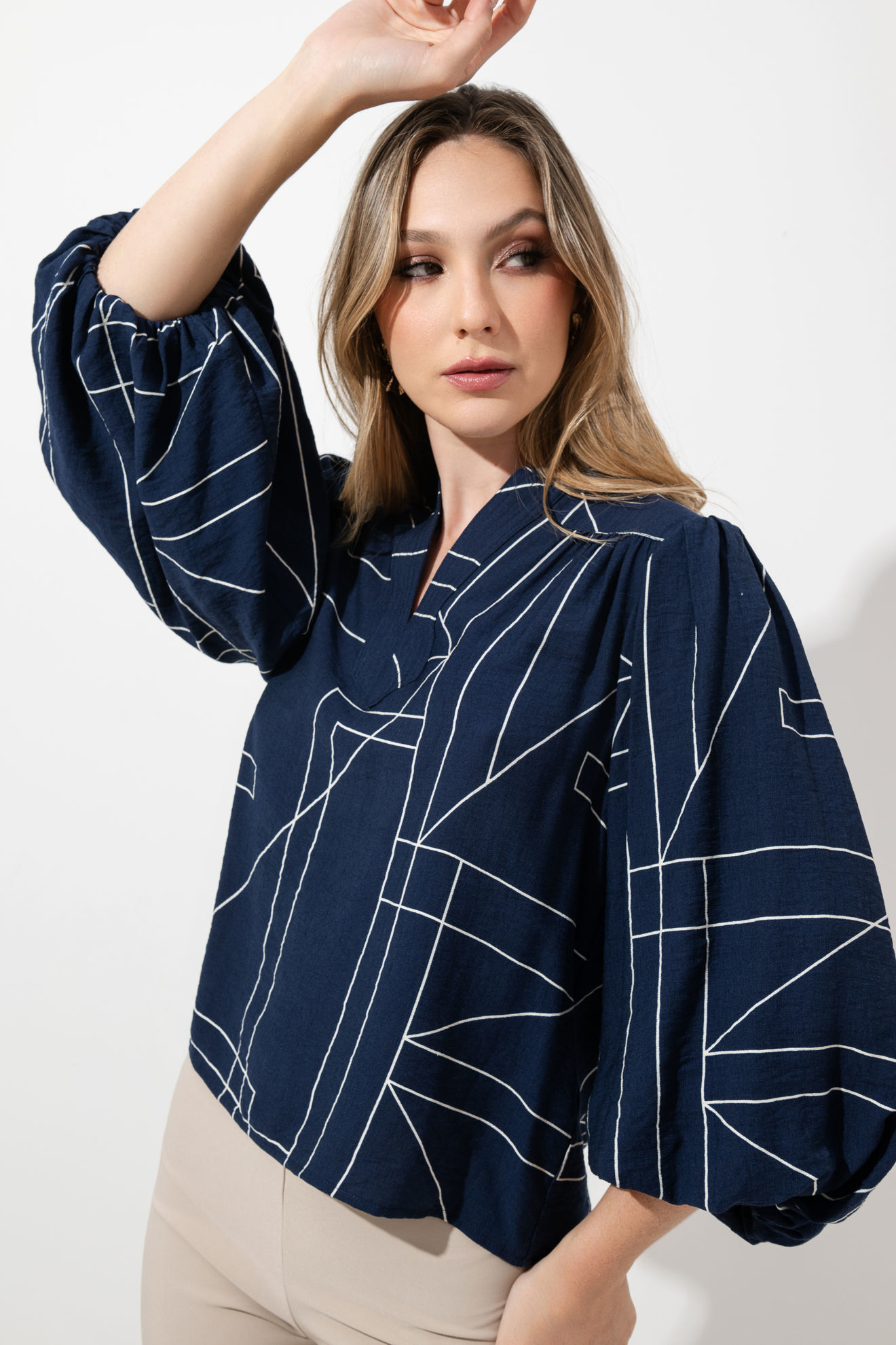 Imagen de Blusa Cuello Chino Manga 3 / 4   ( Exclusiva Pagina)