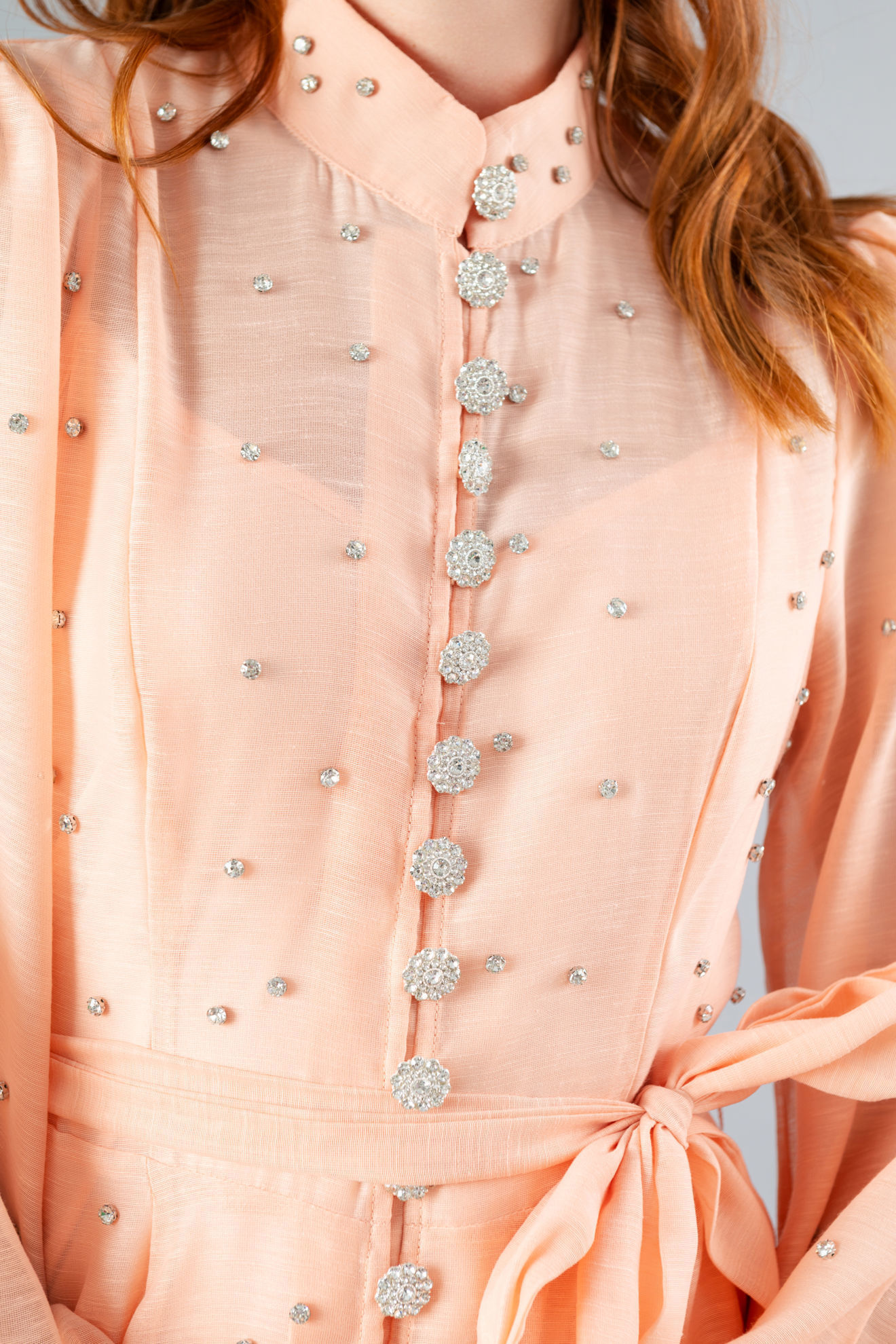 Imagen de Vestido Manga Larga Cuello Alto, Botones Decorados