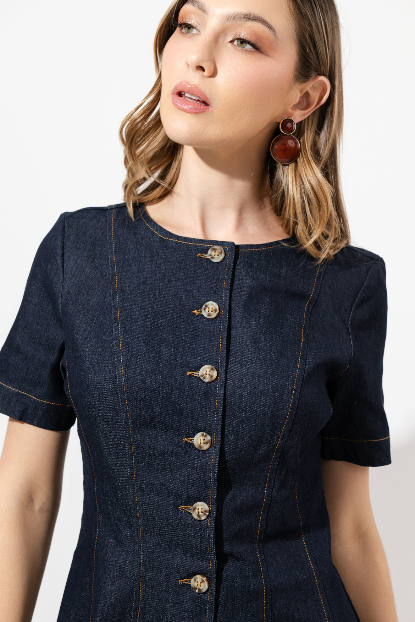 Imagen de Vestido En Denim Botones Frente