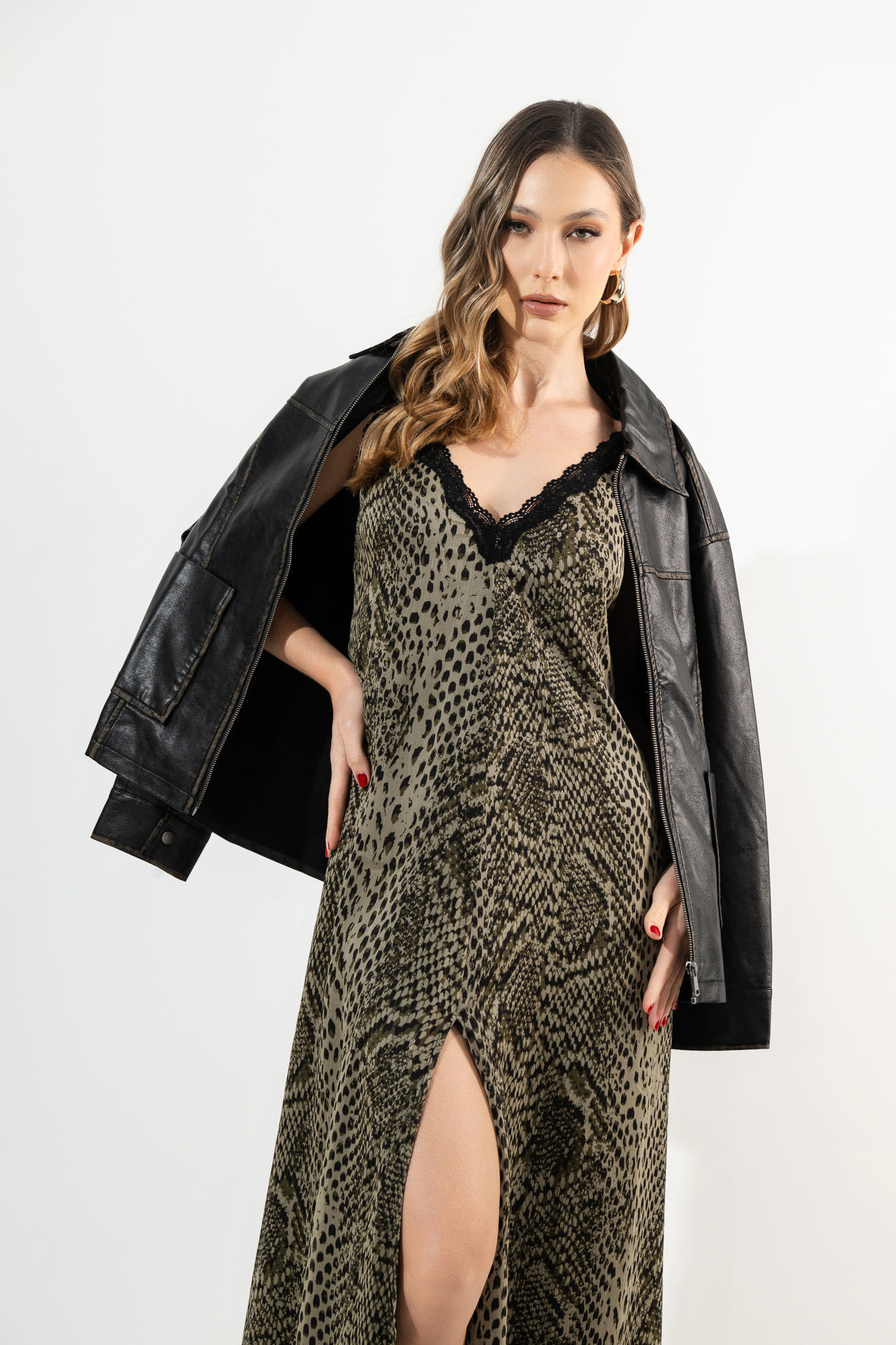 Imagen de Vestido Tirantes Animal Print, Decorado Con Encaje, Espalda Descubierta
