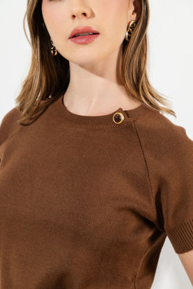 Imagen de Blusa Tejida Detalle Boton Cuello