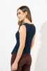 Imagen de Blusa En Denim Sin Mangas Botones