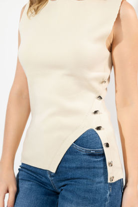 Imagen de Blusa Tejida Sin Mangas, Detalle Botones (Exclusivo Página)
