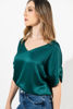 Imagen de Blusa Satin Cuello V Manga Corta