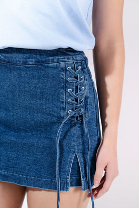 Imagen de Skort En Denim Detalle Ojetes