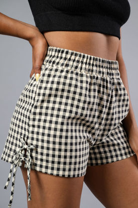 Imagen de Short En Cuadros Negro