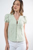 Imagen de Blusa Cuello V Bordado Frente Manga Corta