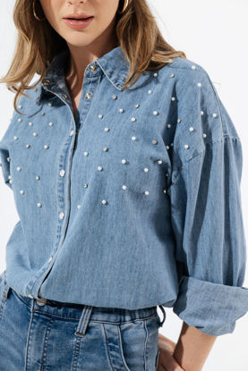 Imagen de Camisera Denim Manga Larga Detalle Perlas