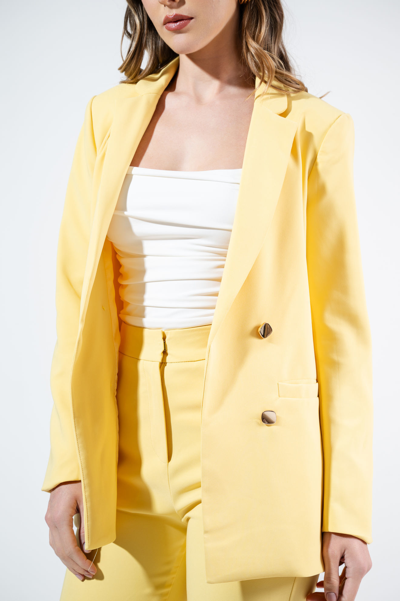 Imagen de Blazer Abierto Botones Dorados