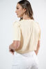 Imagen de Blusa Con Flor Relieve