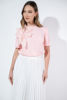Imagen de Blusa Con Detalle Flor Relieve