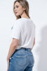 Imagen de Blusa Con Detalles De Flores En Mezclilla