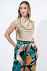 Imagen de Blusa En Satin Sin Mangas Cuello Bobo