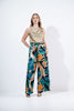 Imagen de Blusa En Satin Sin Mangas Cuello Bobo