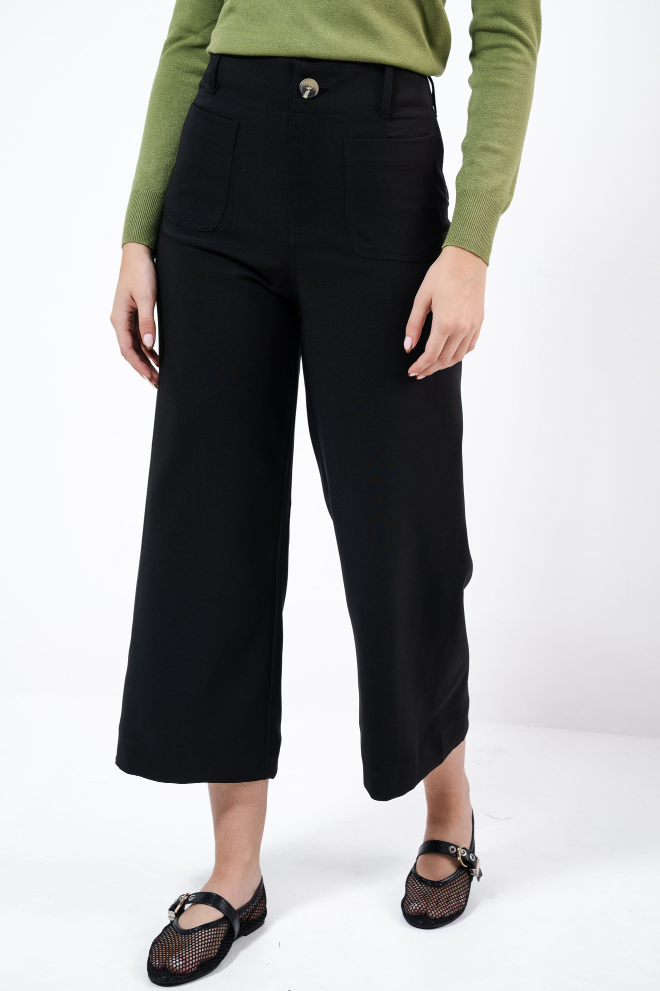 Imagen de Pantalon Crop Bolsillos Parche