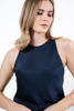 Imagen de Blusa En Satin Sin Mangas Cuello Redondo