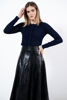 Imagen de Blusa Sweater Botones Cuello Redondo