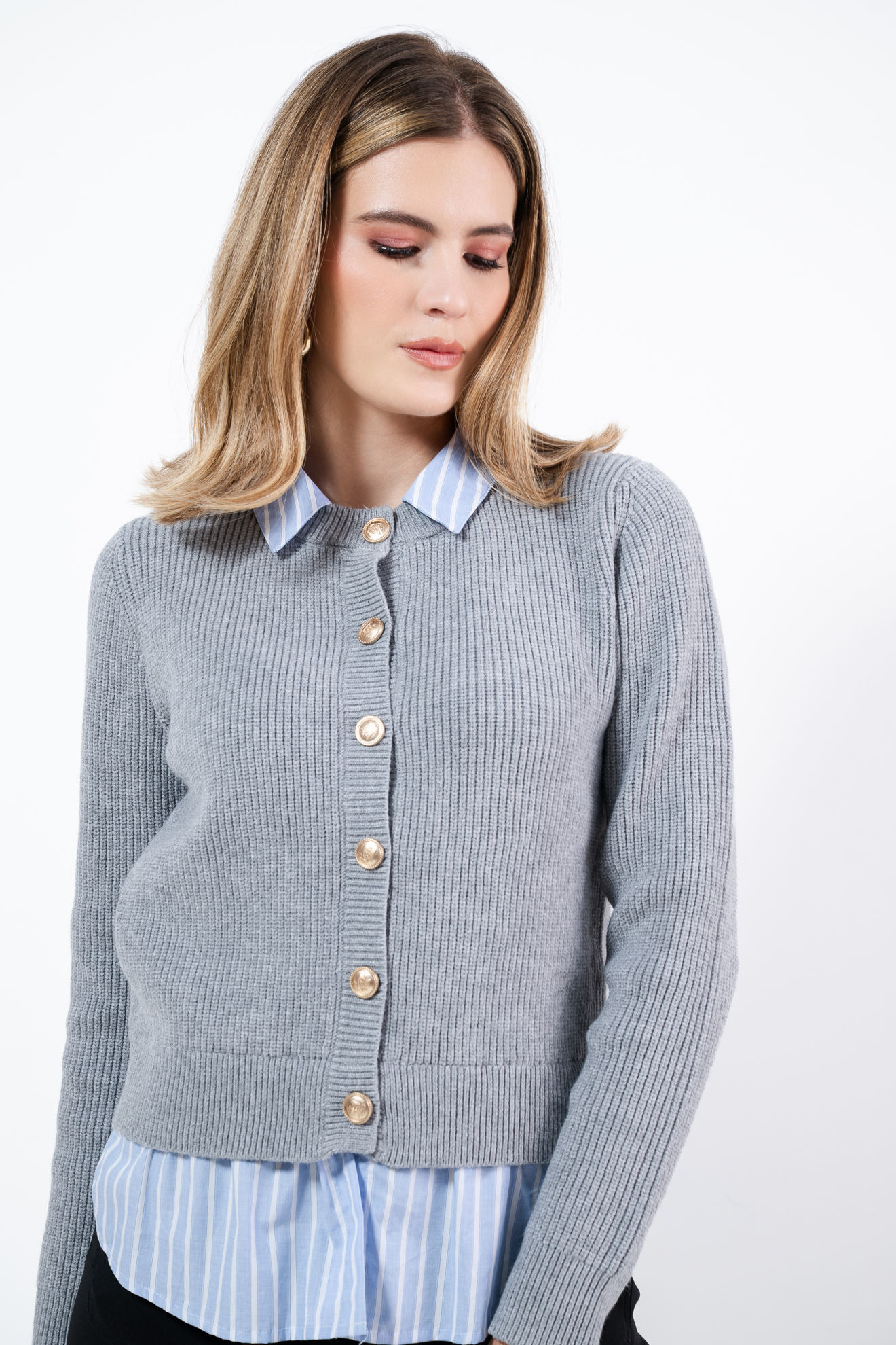 Imagen de Sweater Botones Y Cuello En Rayas Decorativos