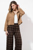 Imagen de Jacket En Suede Cuello Camisero Y Botones Frente